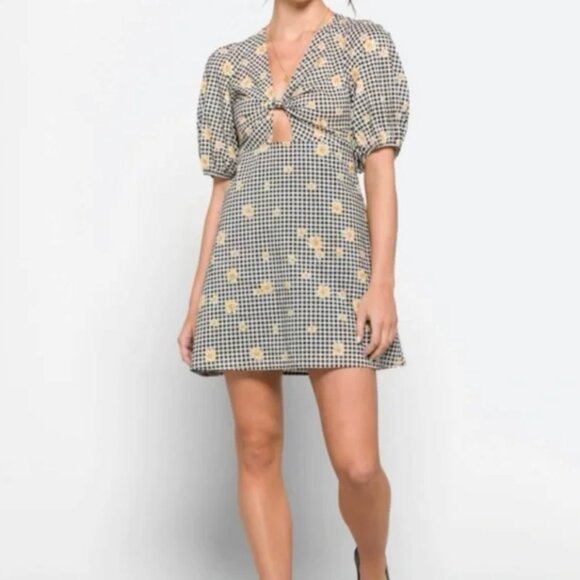 NEW En Saison Covert Mini Dress Gingham Yellow Flowers Puff Sleeve Cut Out M NWT - Picture 3 of 15
